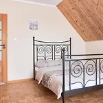 7 Bedroom Lovely In * Пасым