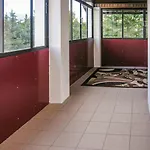 Дом отдыха 7 Bedroom Lovely In