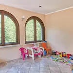 7 Bedroom Lovely In Дом отдыха