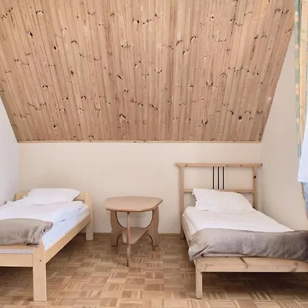 Дом отдыха 7 Bedroom Lovely In Пасым