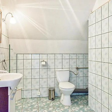 7 Bedroom Lovely In Ferienhaus *